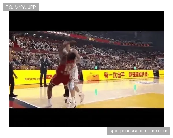 篮球规则：一文读懂“双方犯规”的判定与罚则详解